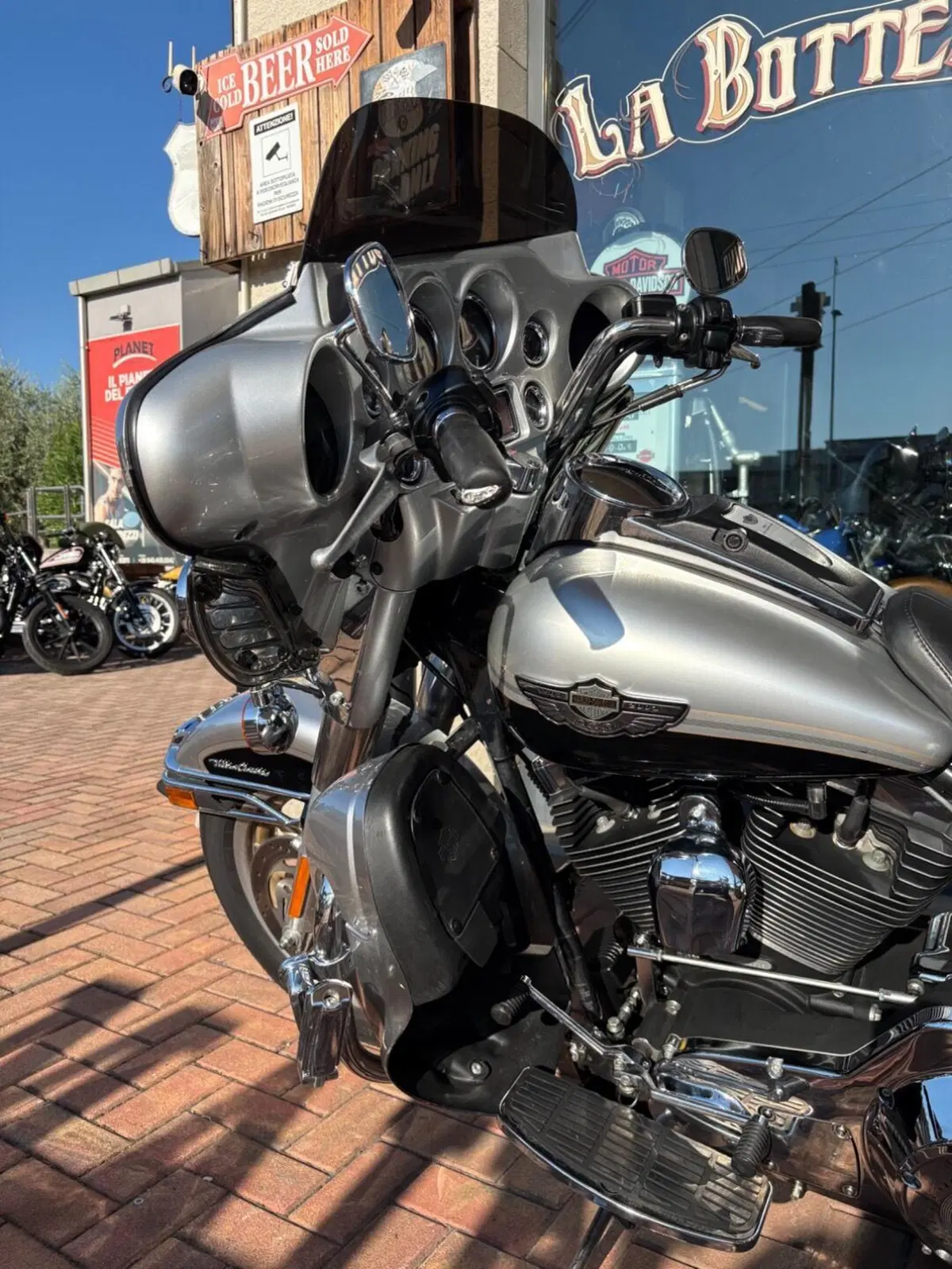 Harley-Davidson 1450 Electra Glide Ultra Classic (2003 - 05) - FLHTCUI (7)