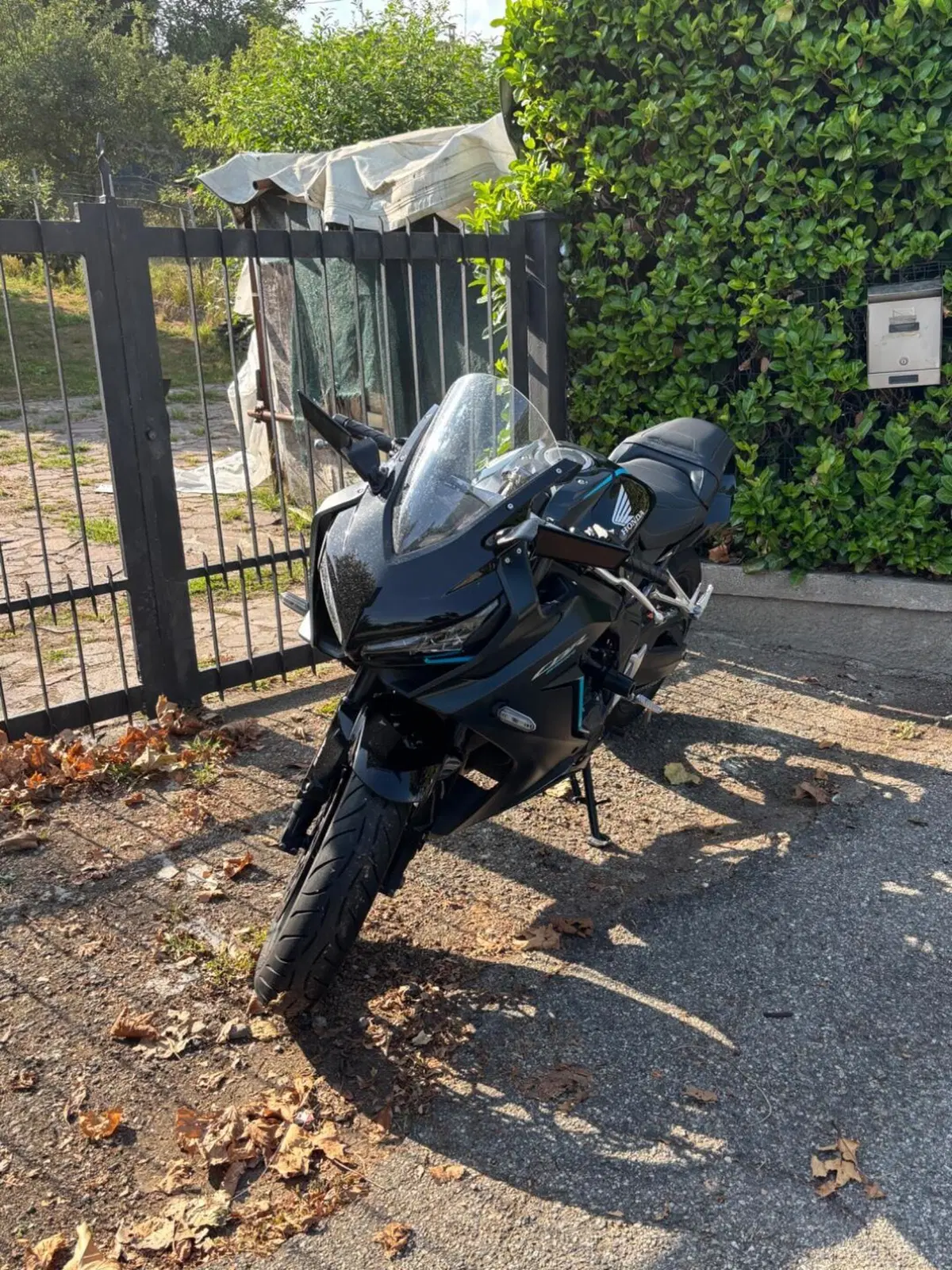 Honda CBR 650 R (2024 - 26) (2)
