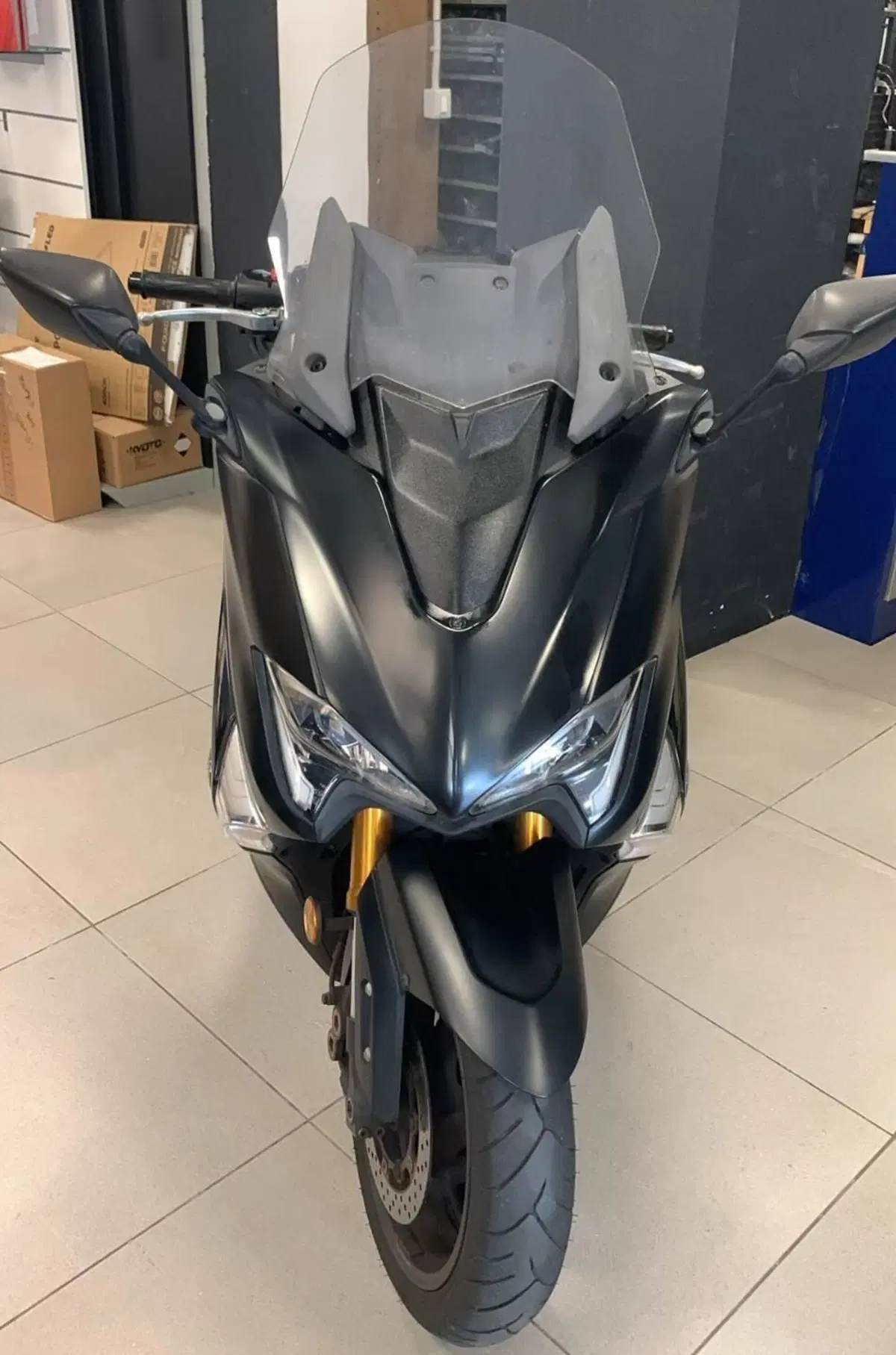 Yamaha T-Max 530 SX (2017 - 19) (2)