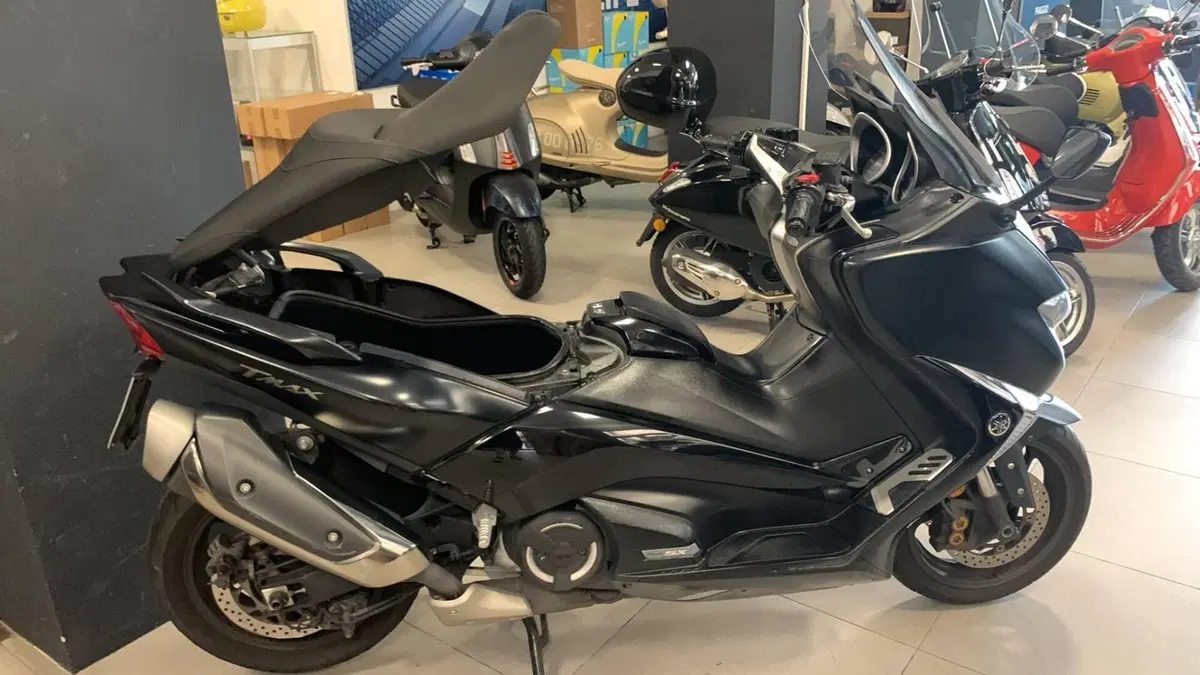 Yamaha T-Max 530 SX (2017 - 19) (6)