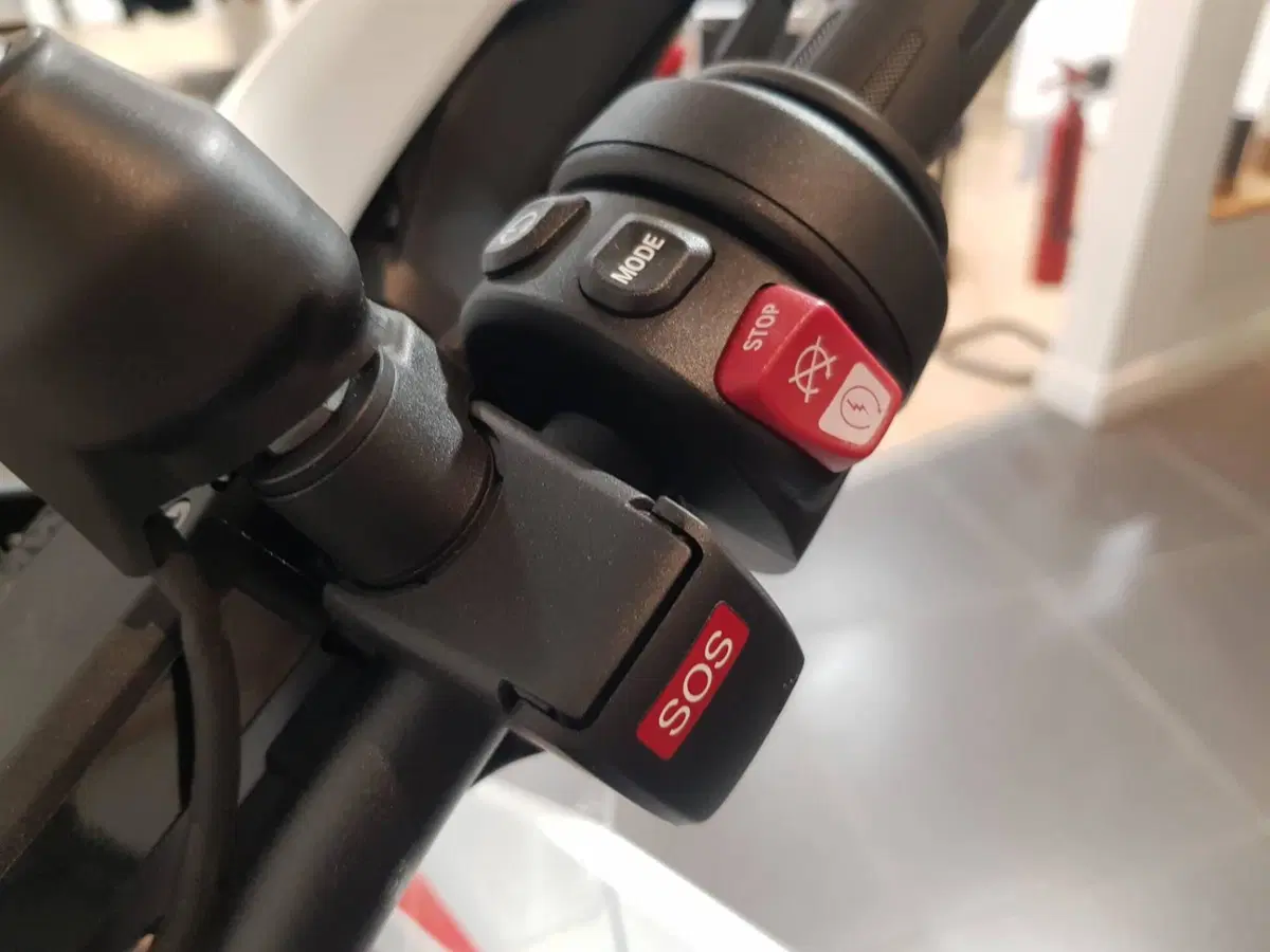 Bmw R 1300 GS Trophy (2023 - 26) (11)