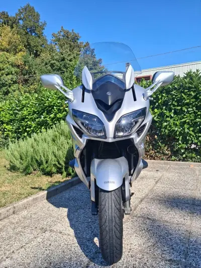 Yamaha FJR 1300 AE (2016 - 20) usata