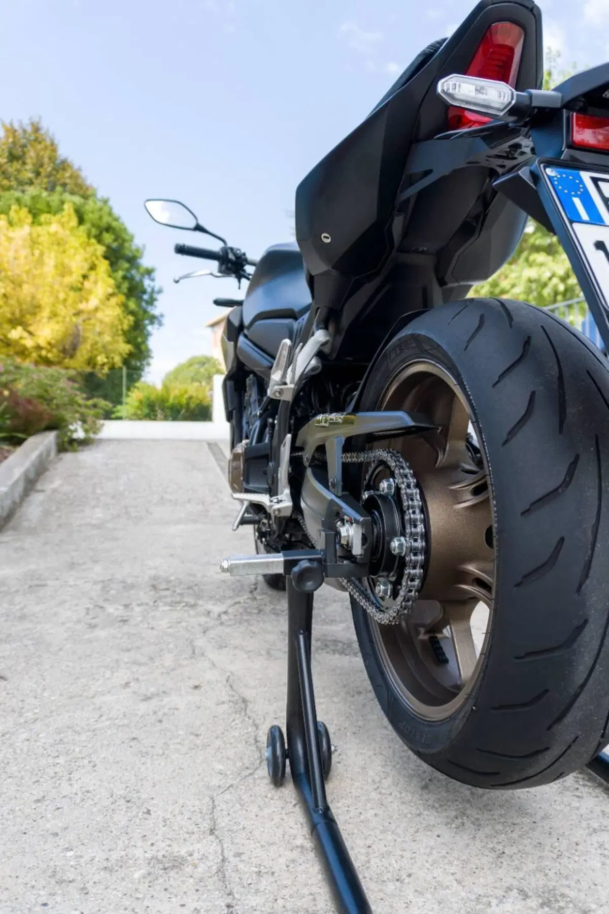 Honda CB 650 R (2024 - 25) (13)