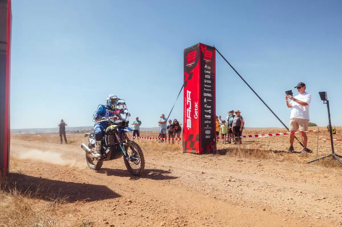 Baja España Aragón. Vincono Santolino, Sherco, e Ferreira, Toyota (11)
