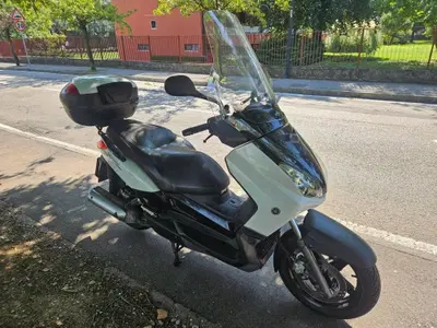Yamaha X-Max 250 (2007 - 09) usata