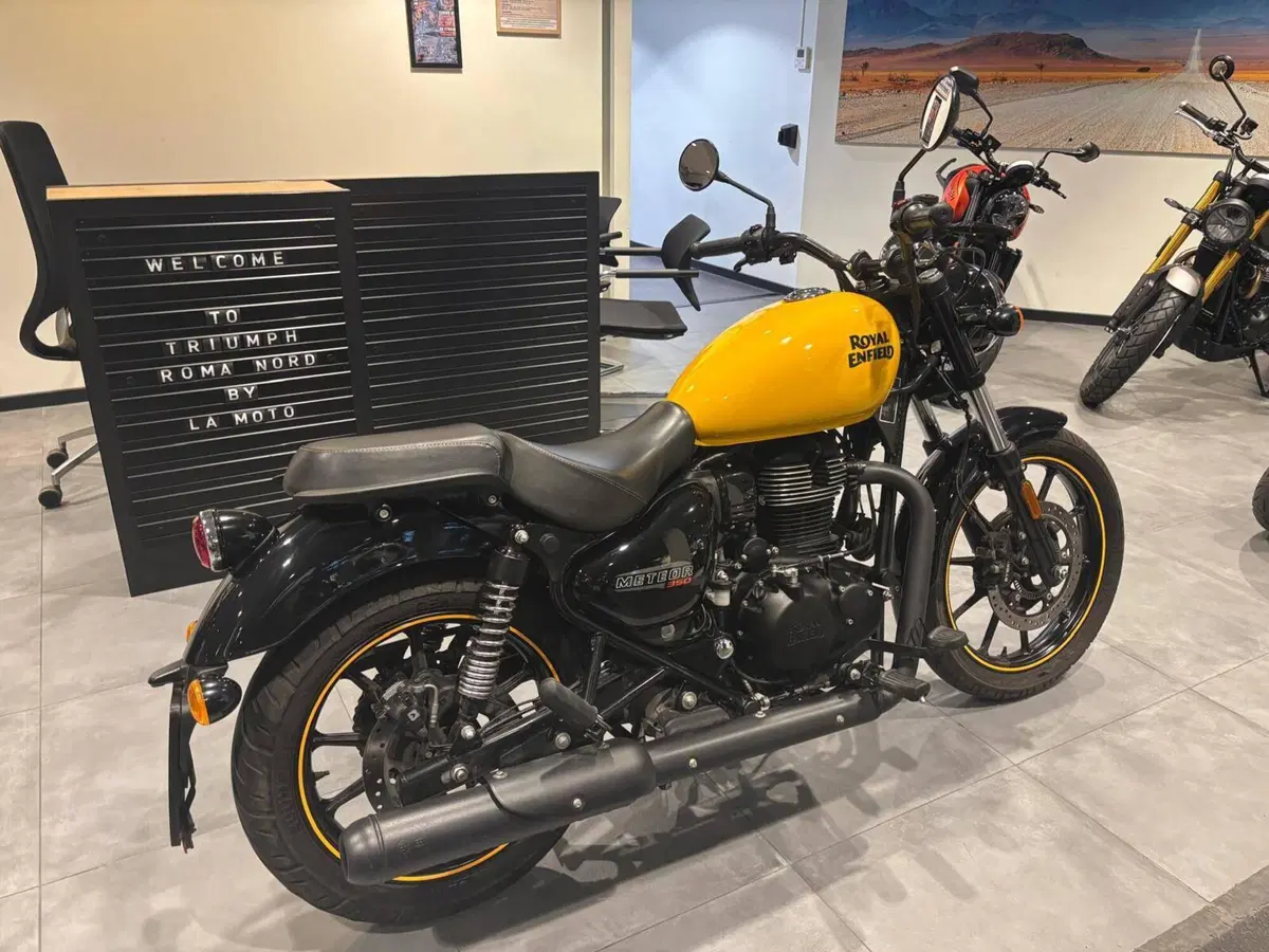 Royal Enfield Meteor 350 (2021 - 26) (2)