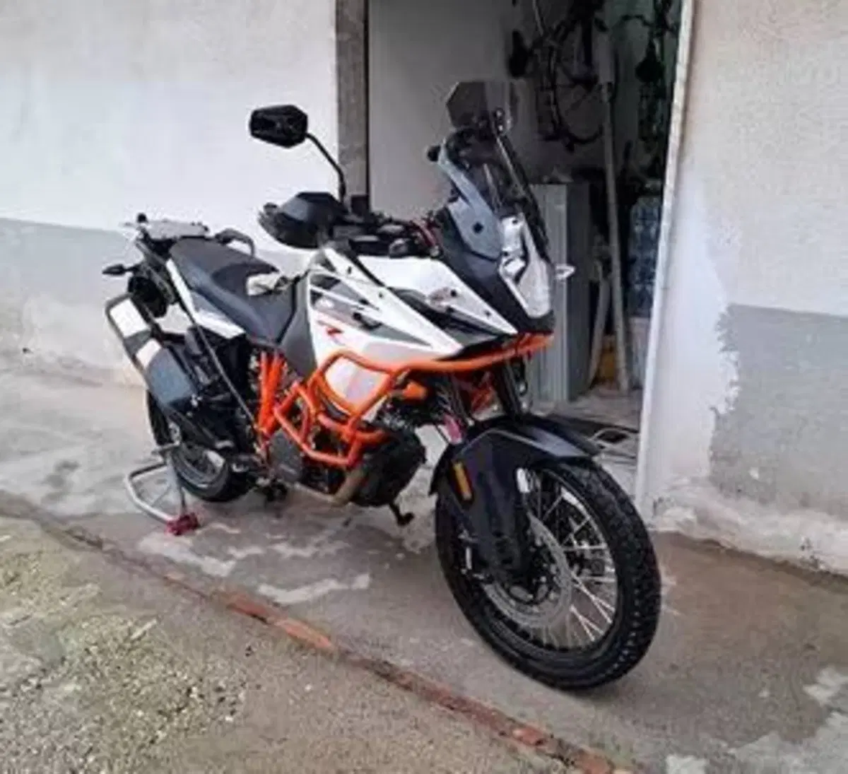 KTM 1090 Adventure R (2017 - 19)