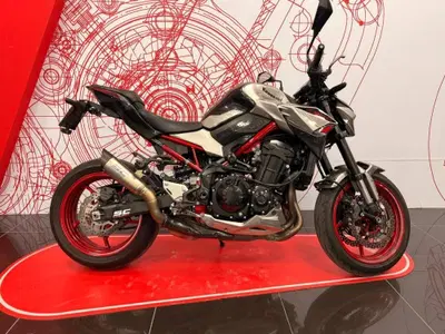 Kawasaki Z 900 (2021 - 24) usata