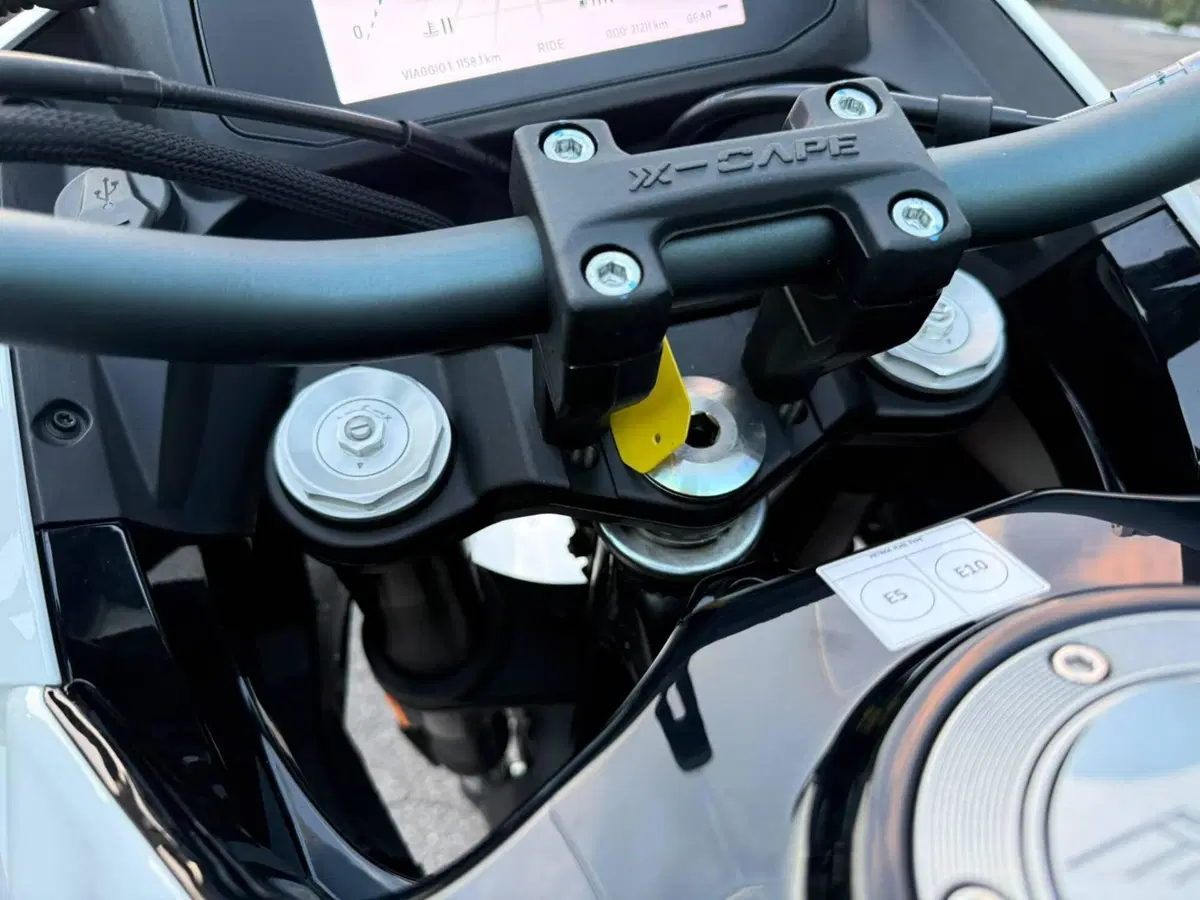 Moto Morini X-Cape 650 (2021 - 26) (5)