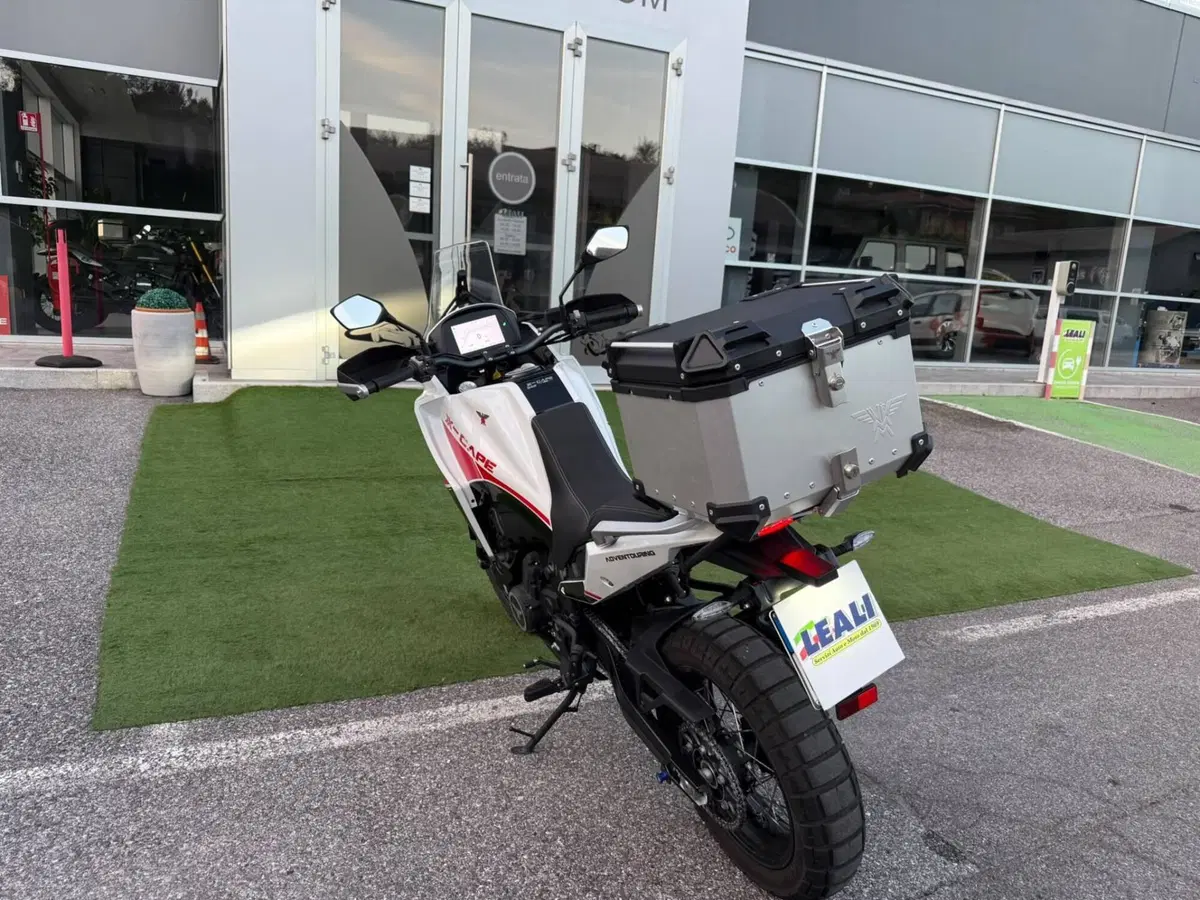Moto Morini X-Cape 650 (2021 - 26) (11)