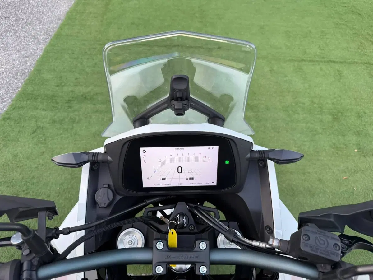 Moto Morini X-Cape 650 (2021 - 26) (20)