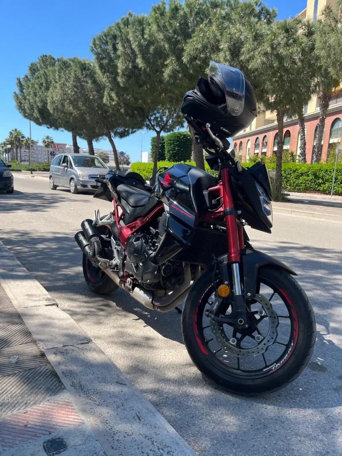 Honda CB 750 Hornet (2023 - 24)