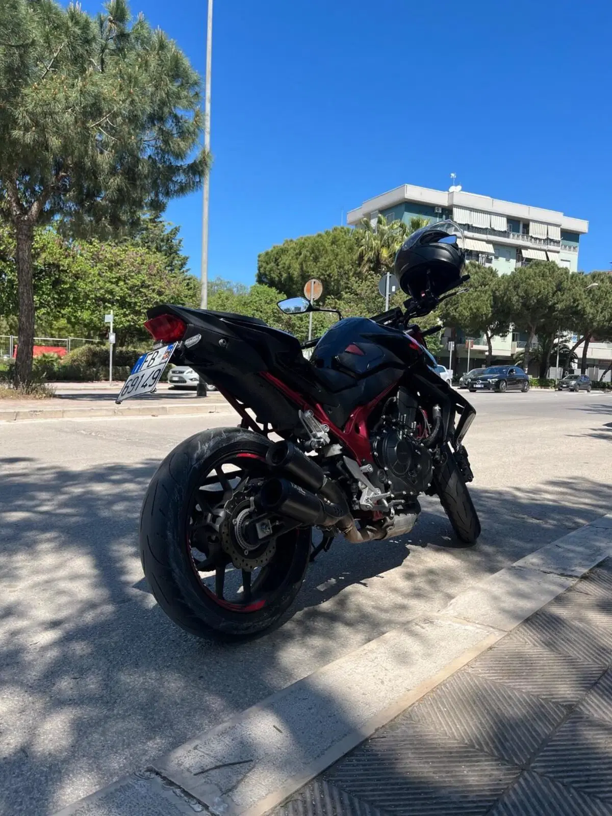 Honda CB 750 Hornet (2023 - 24) (2)