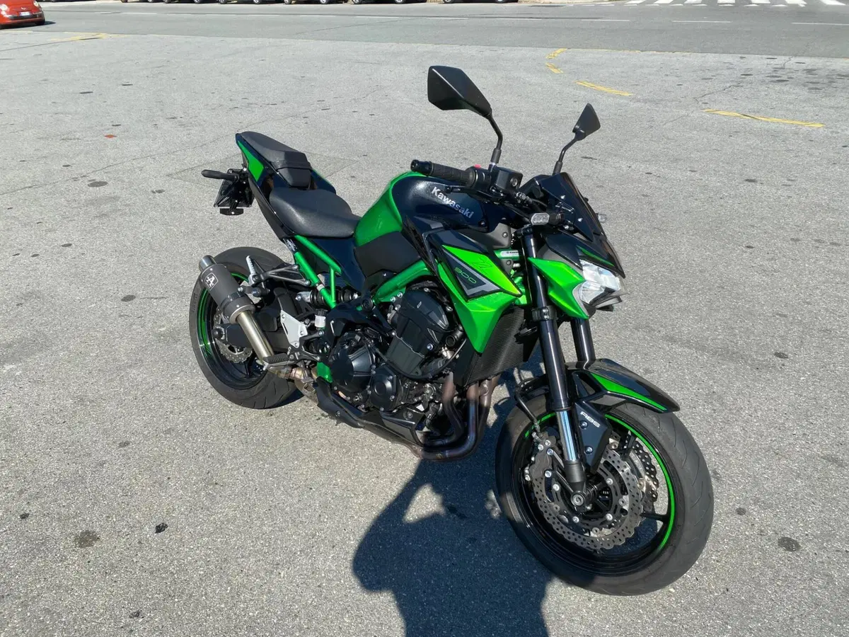 Kawasaki Z 900 (2021 - 24) (2)