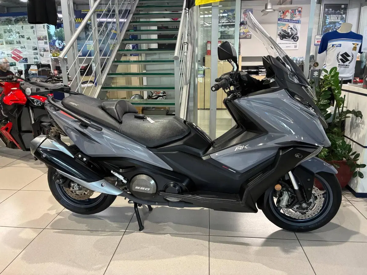 Kymco AK 550 (2017 - 19)