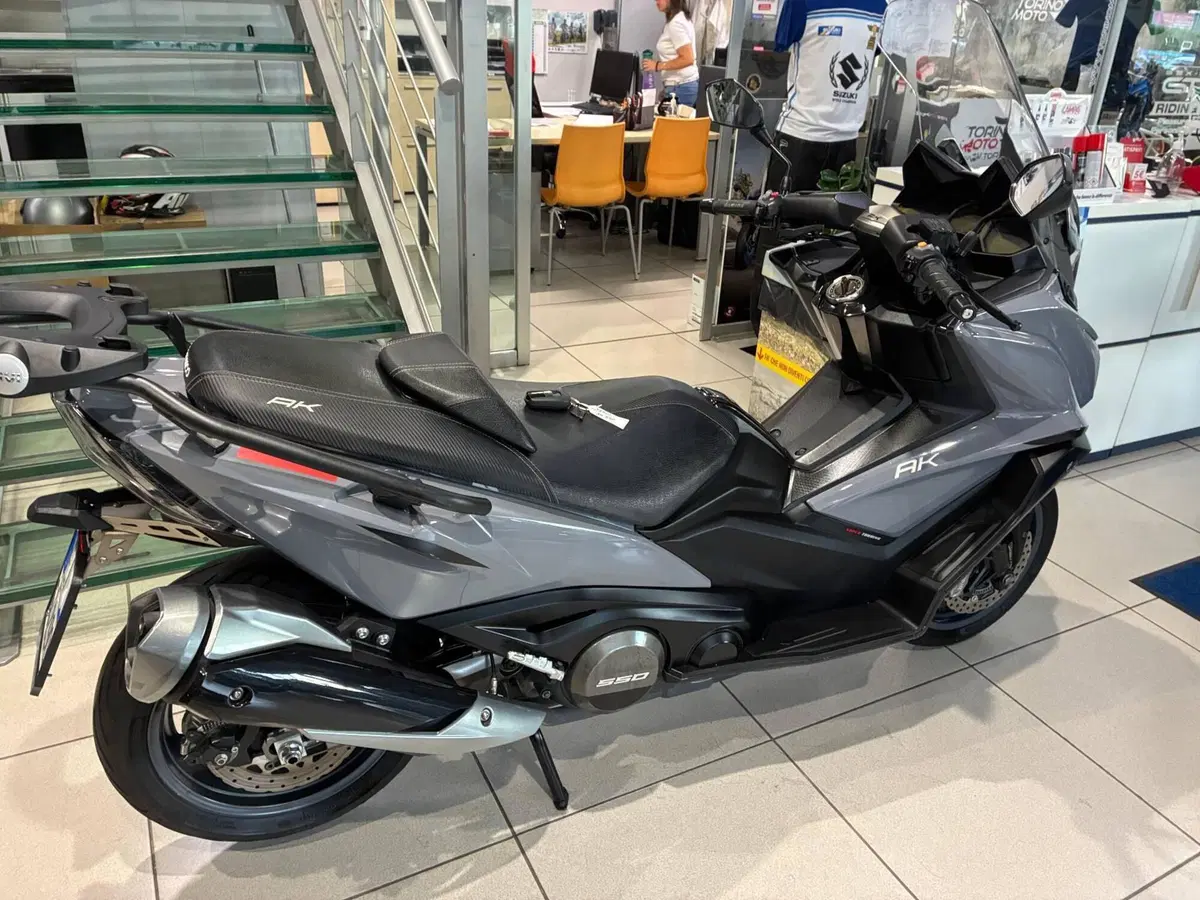 Kymco AK 550 (2017 - 19) (5)