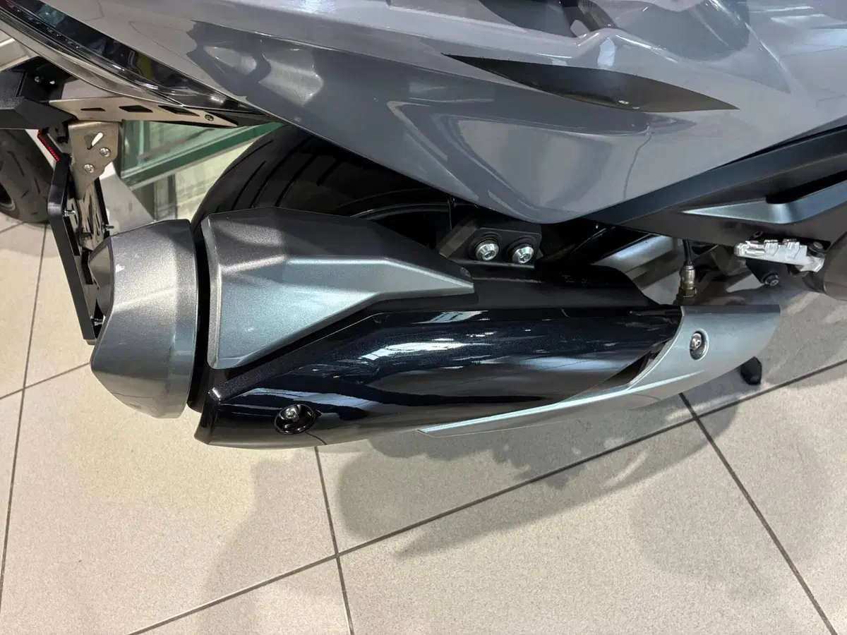 Kymco AK 550 (2017 - 19) (6)