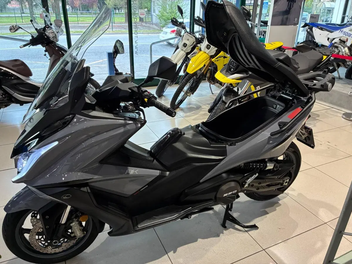Kymco AK 550 (2017 - 19) (10)