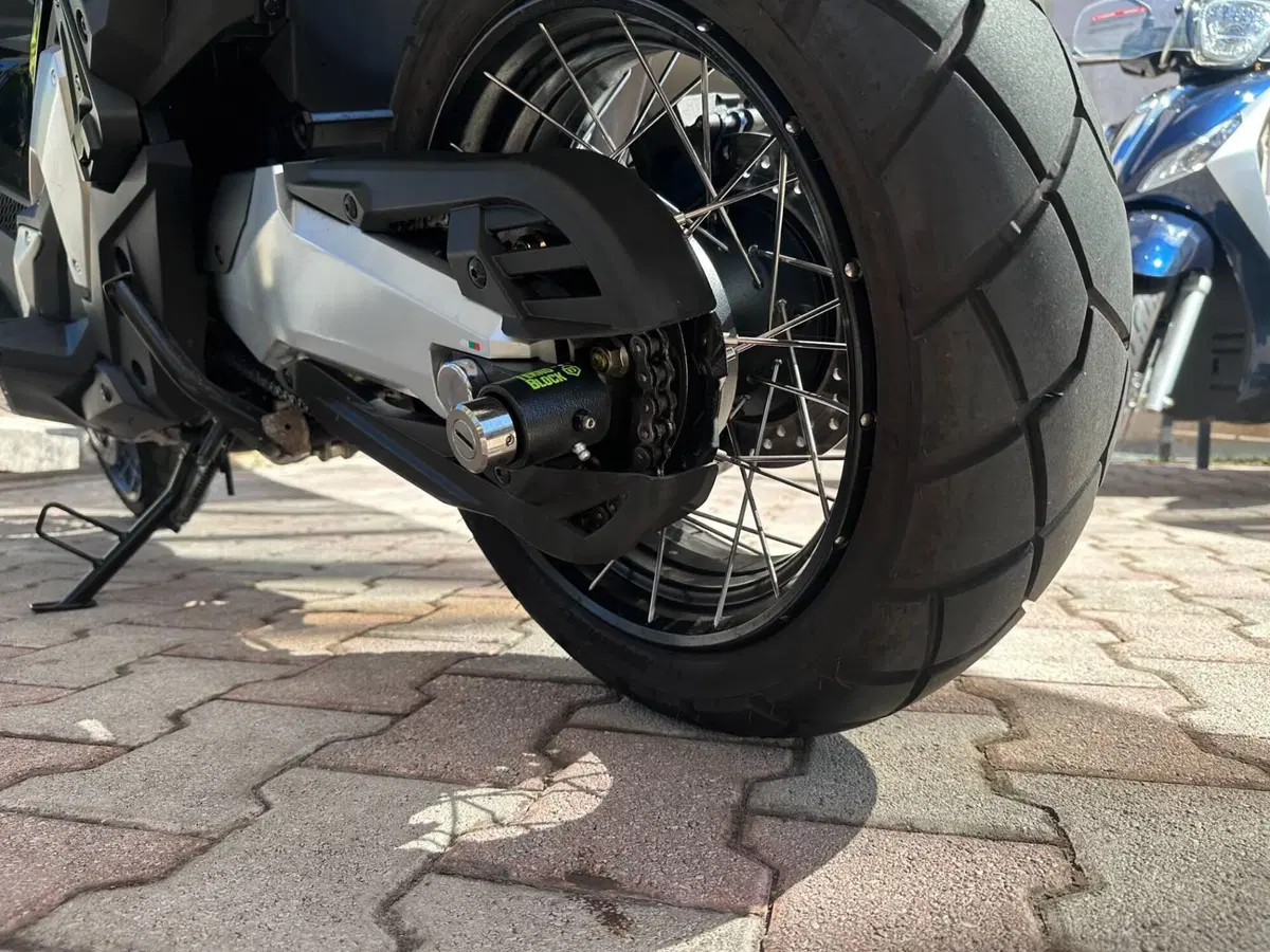 Honda X-ADV 750 (2025 - 27) (11)