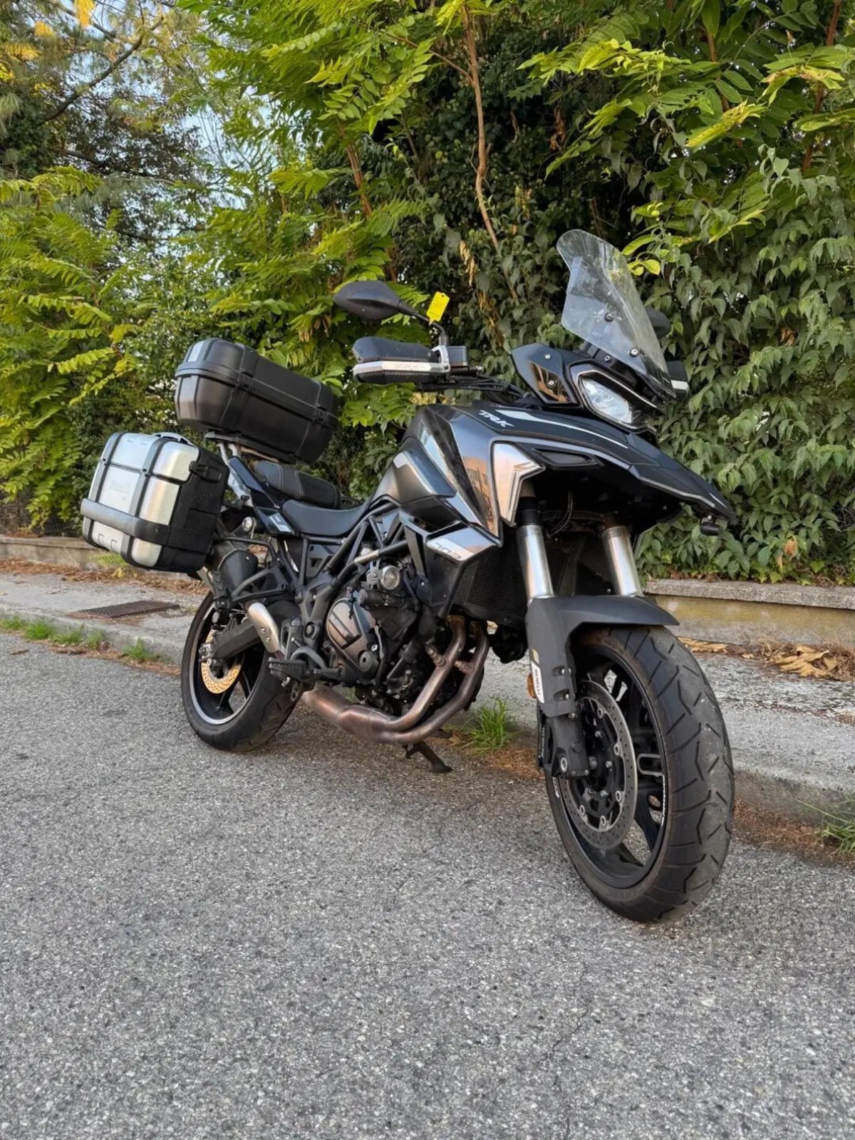 Benelli TRK 702 (2023 - 25) (2)
