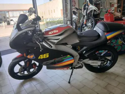 Aprilia RS 50 Replica (1999 - 04) usata