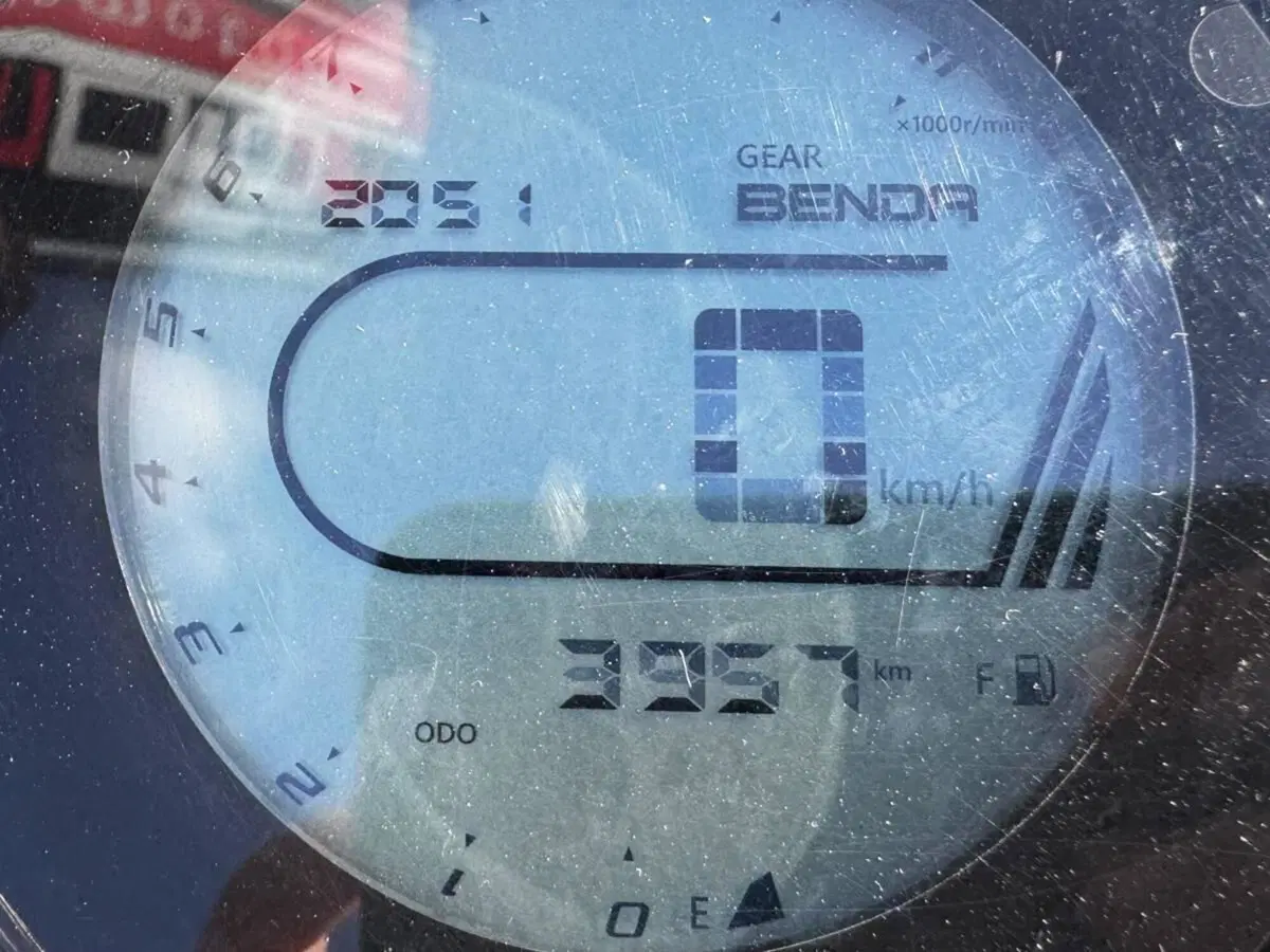 Keeway Motor V-Cruise 125 (2022 - 26) (4)
