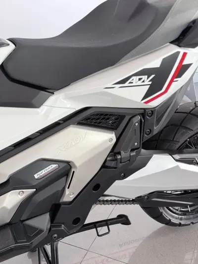Honda X-ADV 750 (2025 - 27) usata