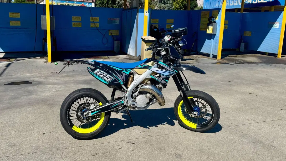 Tm Moto EN 125 (2017)