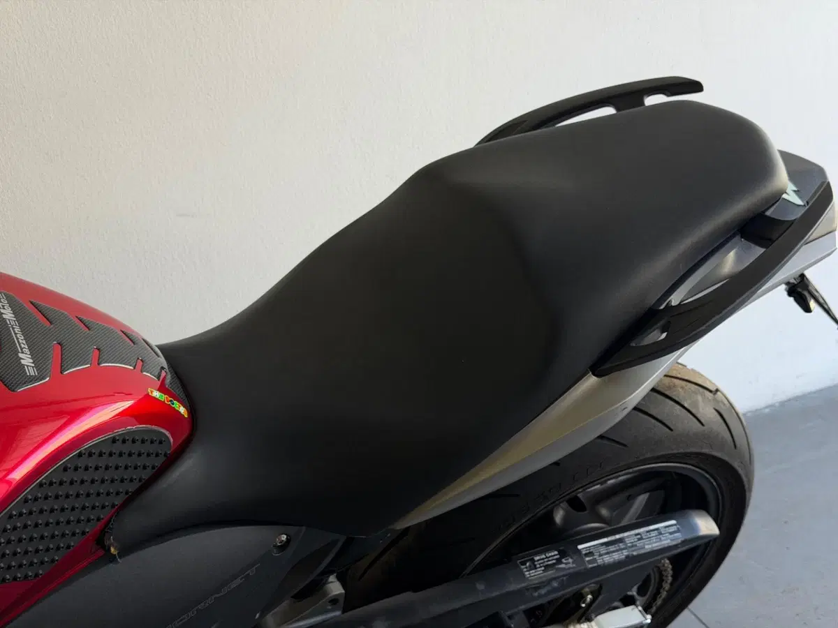 Honda Hornet 600 (2007 - 10) (6)