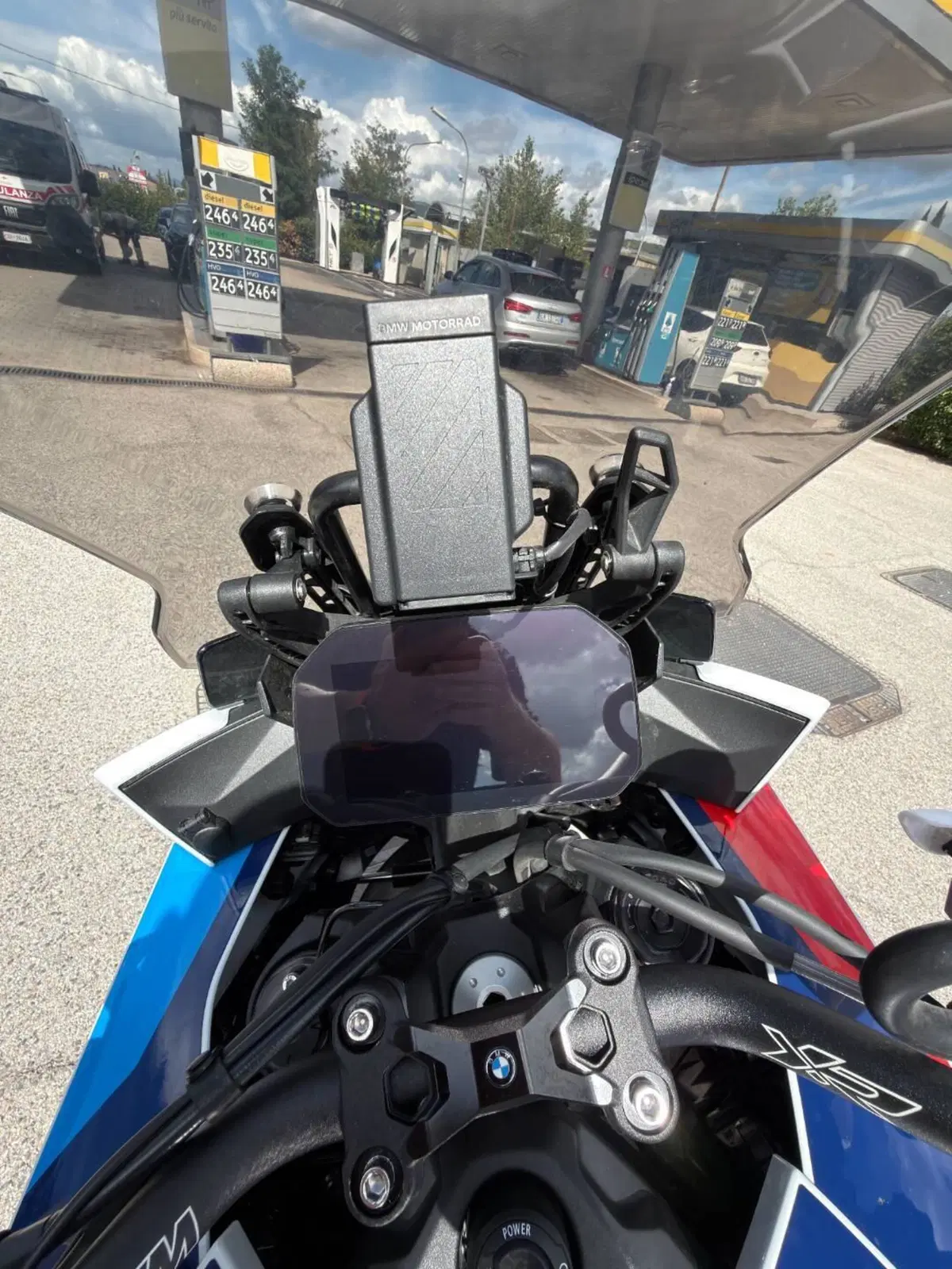 Bmw M 1000 XR (2024 - 27) (12)