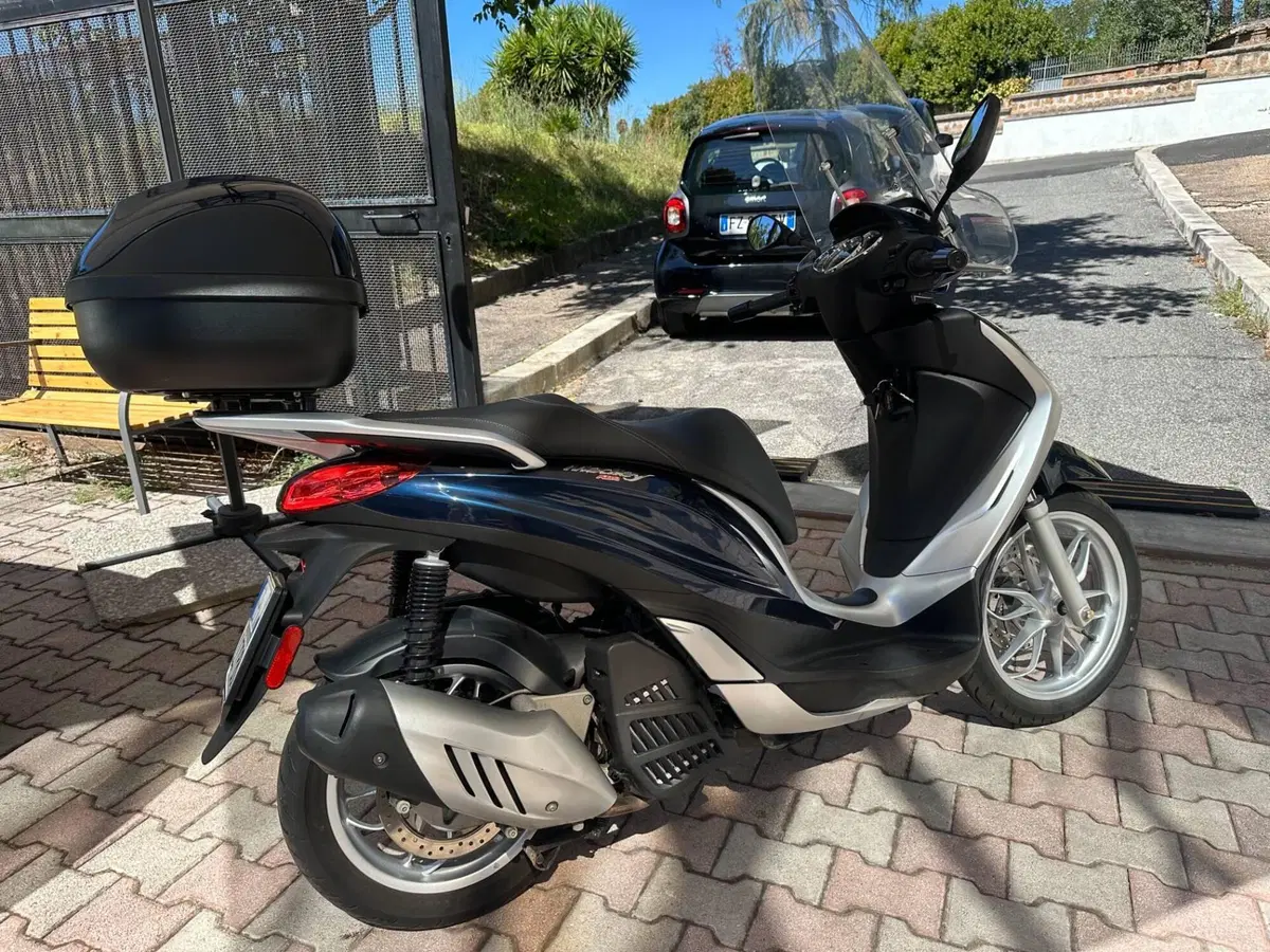 Piaggio Medley 125 (2020) (6)