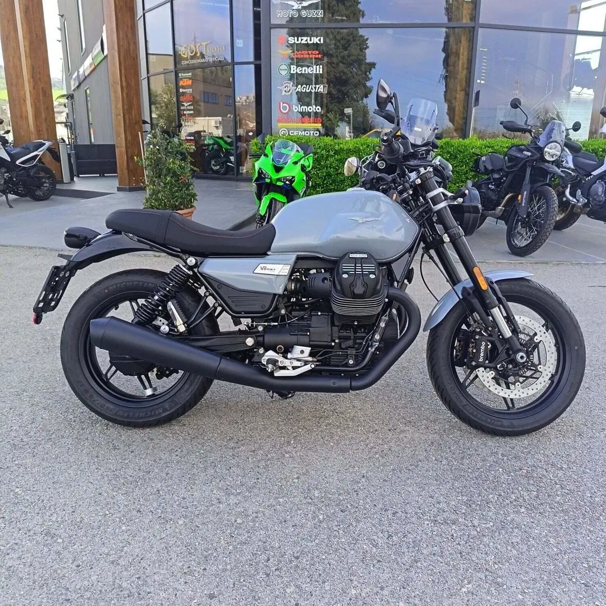 Moto Guzzi V7 Sport (2025 - 26) (6)