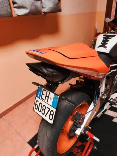 Honda CBR 600 RR (2005 - 06) usata