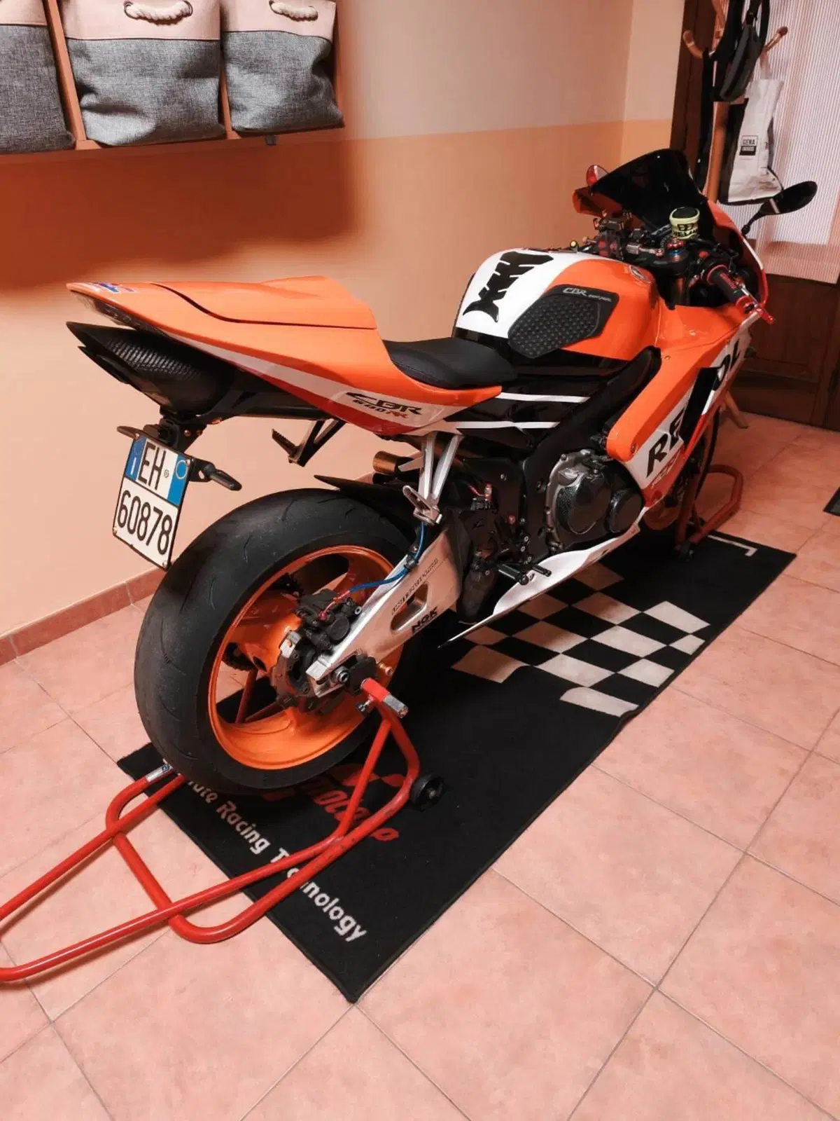 Honda CBR 600 RR (2005 - 06) (7)