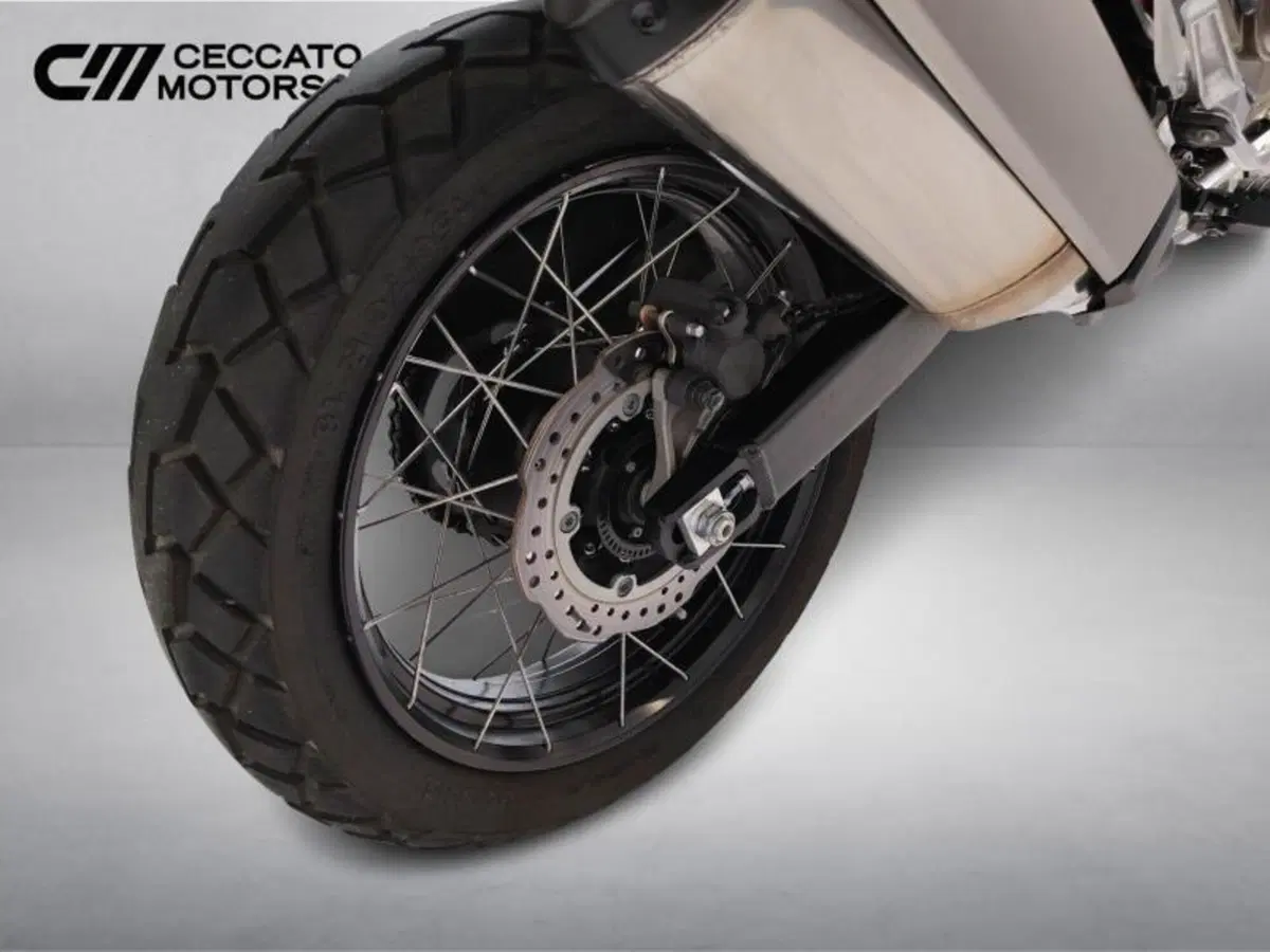 Honda Africa Twin CRF 1100L (2024 - 26) (13)