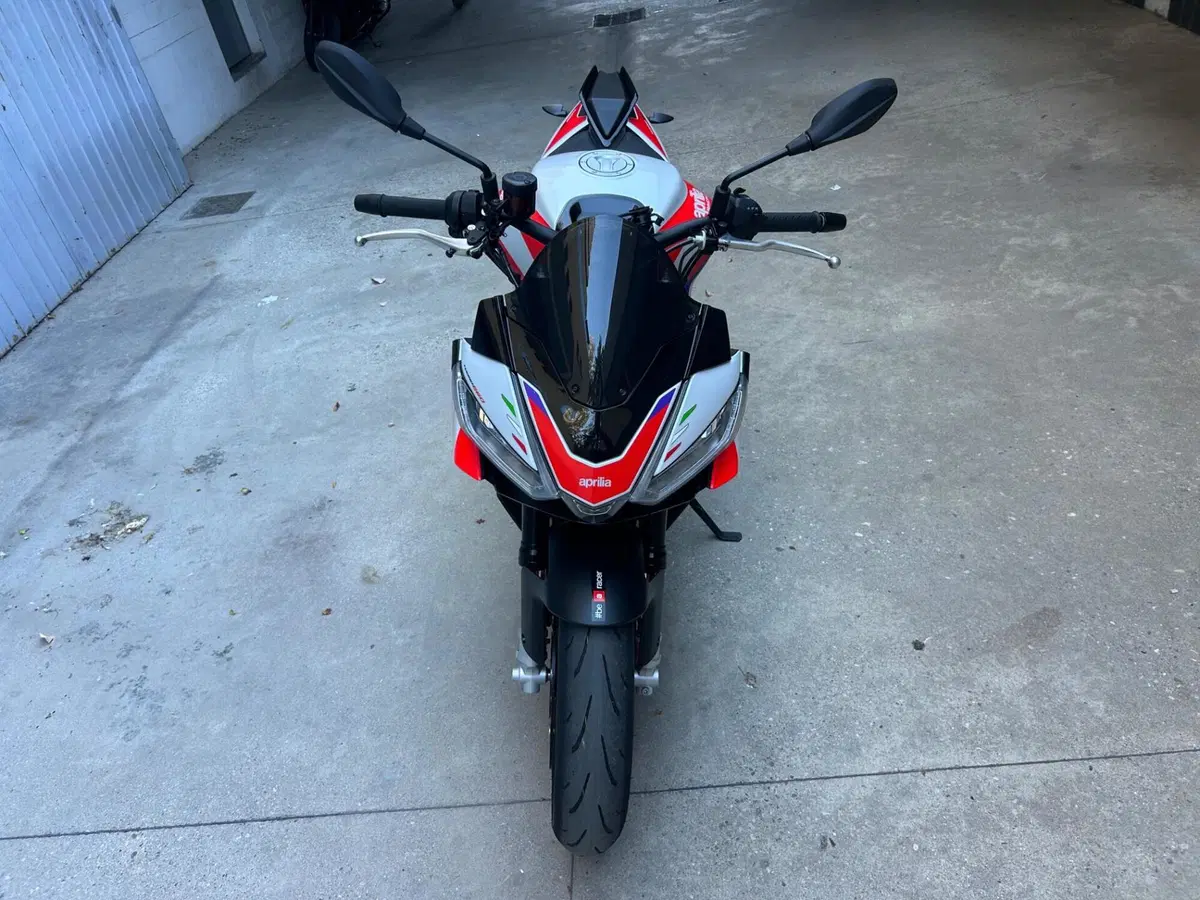 Aprilia Tuono 660 Factory (2025 - 26) (3)