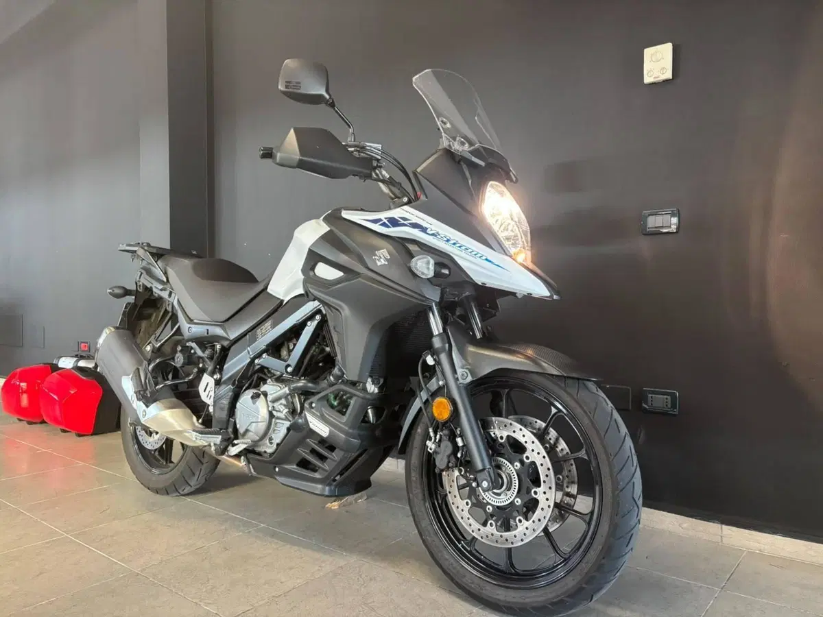 Suzuki V-Strom 650 (2021 - 25) (3)