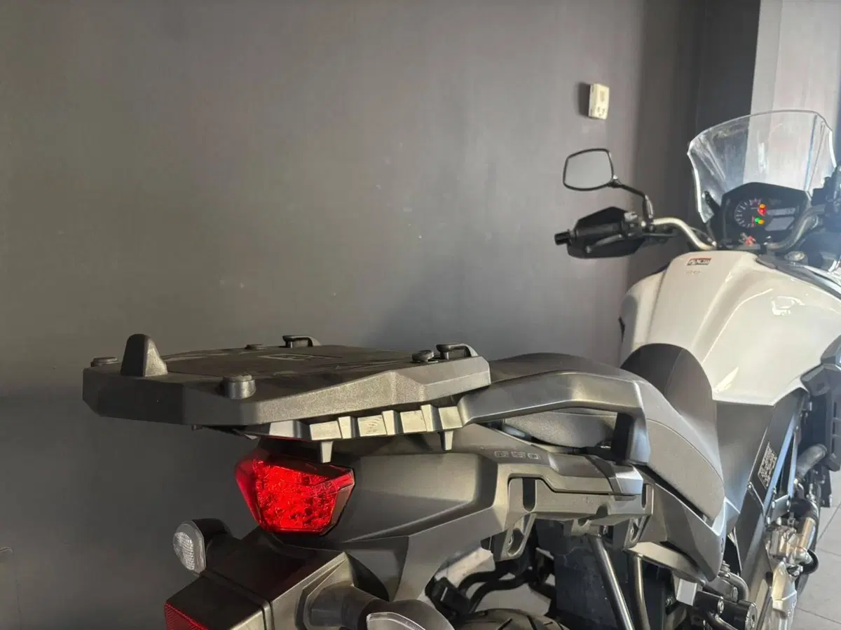 Suzuki V-Strom 650 (2021 - 25) (6)