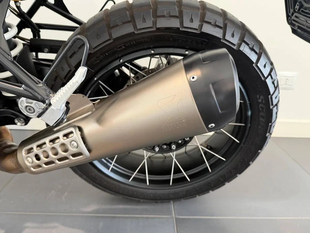 Bmw R nineT Urban GS (2021 - 24) (4)
