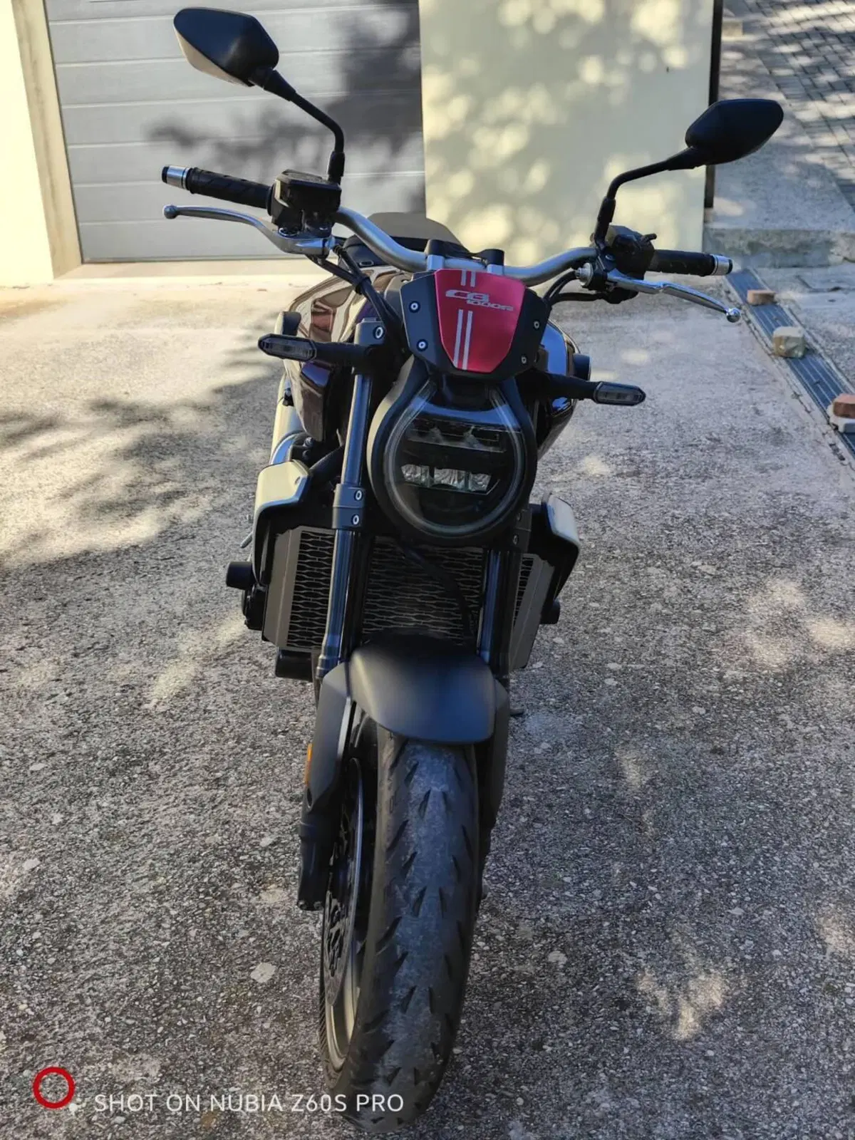 Honda CB 1000 R (2021 - 25) (4)