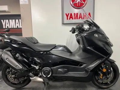 Yamaha T-Max 560 Tech Max (2022 - 24) usata