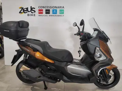 QJ Motor Fort 350 (2024) usata