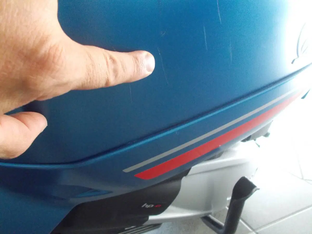 Vespa GTS 300 Super Sport Hpe (2021 - 22) (4)