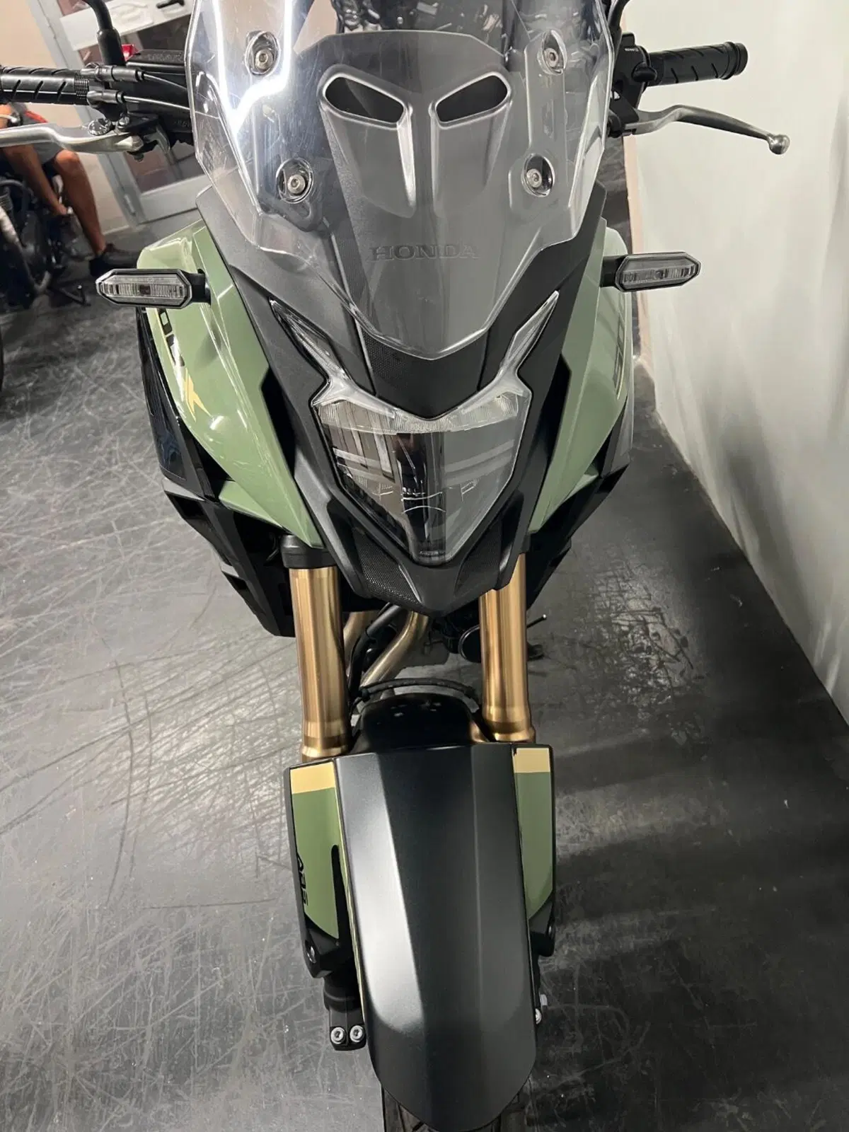Honda CB 500 X (2022 - 23) (3)