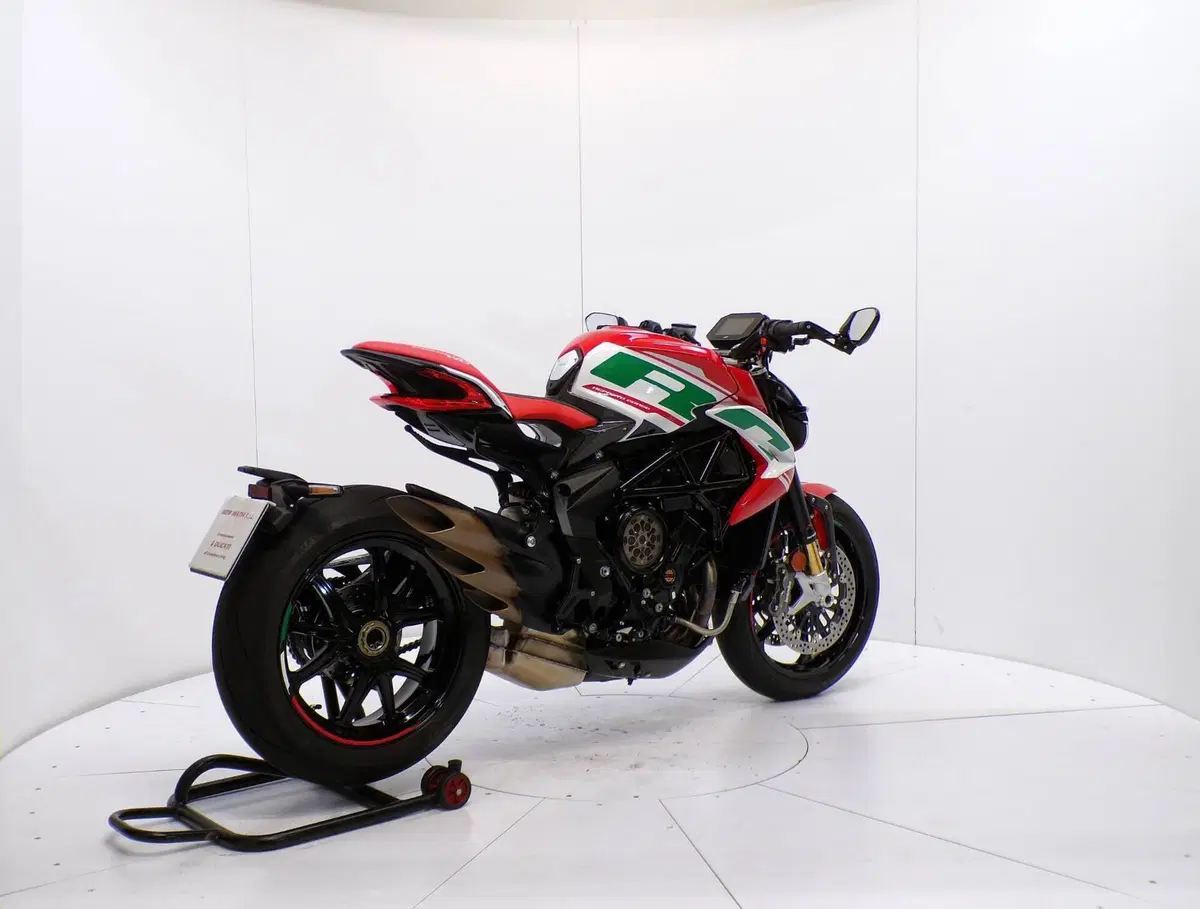 MV Agusta Dragster 800 RC SCS (2022 - 25) (6)