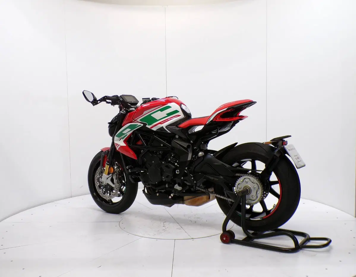 MV Agusta Dragster 800 RC SCS (2022 - 25) (5)