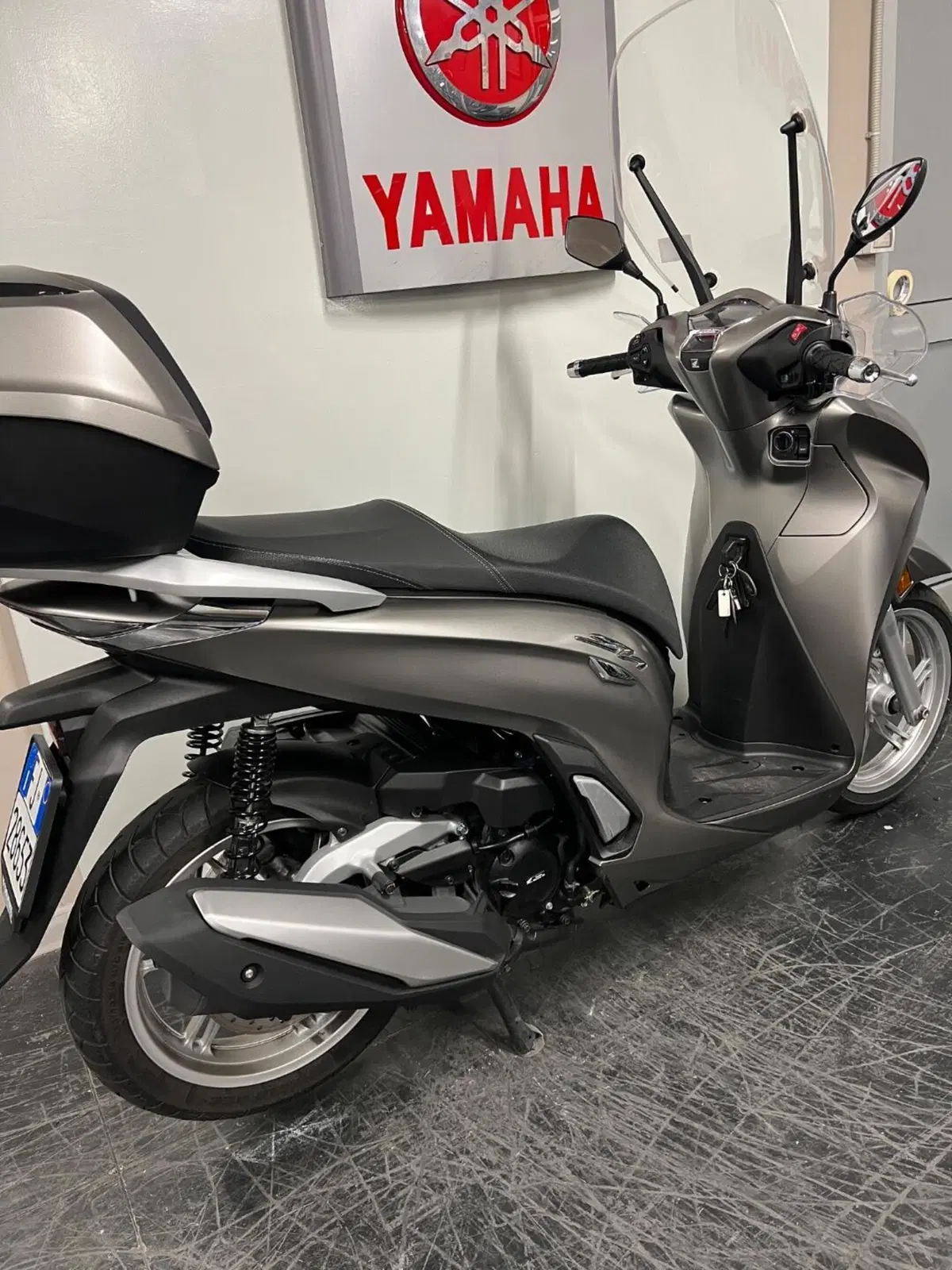 Honda SH 350 (2021 - 24) (4)