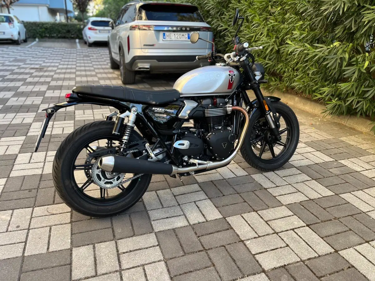 Triumph Speed Twin 900 (2025 - 26)