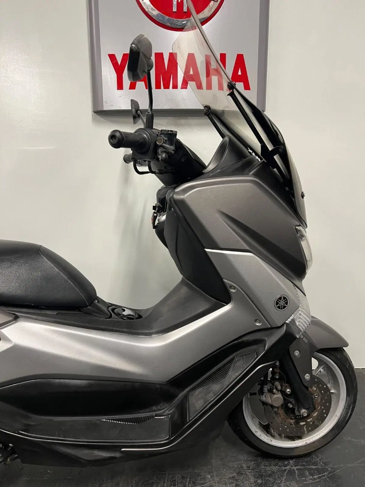 Yamaha N-Max 125 (2015 - 17) (6)