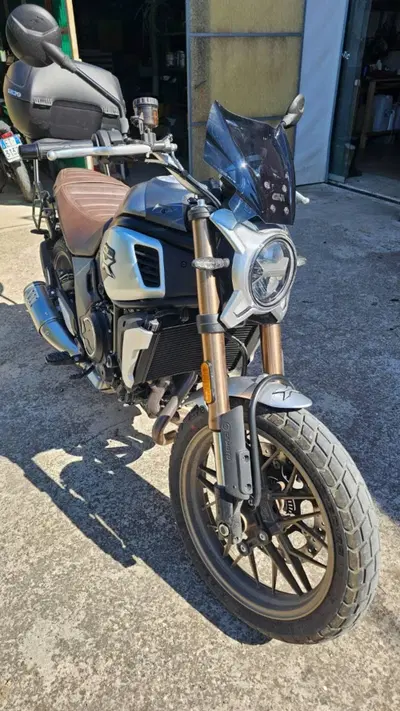 CFMOTO 700CL-X Heritage (2021 - 26) usata